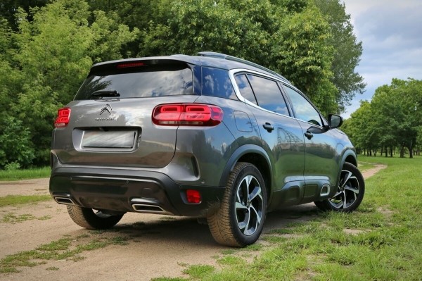 Взял на $4 000 дешевле, чем у перекупов. Белорус о пригоне дизельного Citroen C5 Aircross из Франции