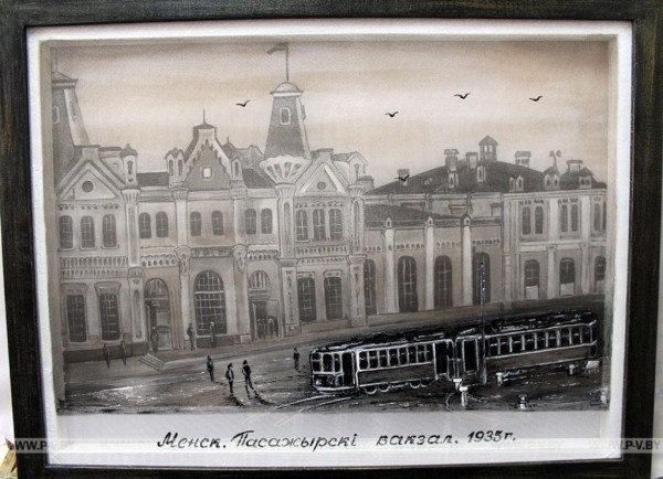 Сувенирную продукцию к «Дожинкам» изготавливают на фабрике художественных изделий в Пинске