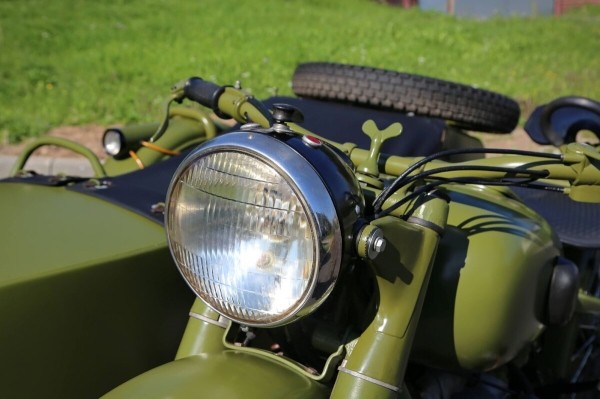 Считай, музейный экспонат! Белорус заморочился и вложил $10 тысяч в мотоцикл М-72 1953 г. в.