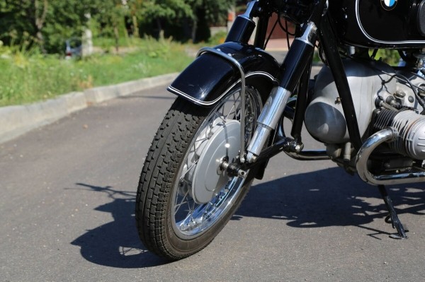 «Проблемой стала растаможка, ведь на раме шестизначный VIN». Белорус про восстановление мотоцикла BMW 1968 г. в.