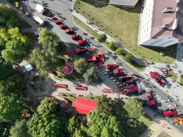 Ганцевичи встречают областные Дожинки. Фото и видео Ганцевичи встречают областные Дожинки. Фото и видео