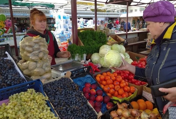 Почем яблоки-груши на рынке и в магазинах Бреста Почем яблоки-груши на рынке и в магазинах Бреста