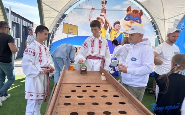 Ганцевичи встречают областные Дожинки. Фото и видео Ганцевичи встречают областные Дожинки. Фото и видео