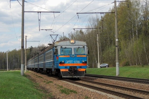 Бар в электричке и гостиница в вагоне: Самые странные и необычные поезда в Беларуси Бар в электричке и гостиница в вагоне: Самые странные и необычные поезда в Беларуси