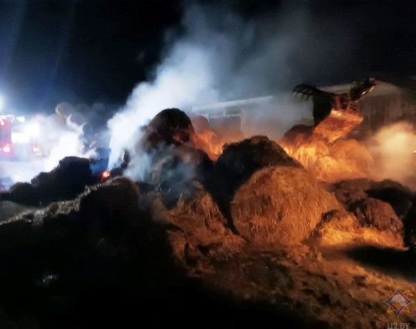 В Пружанском районе горела солома