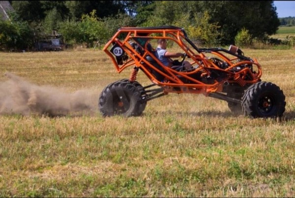 Какие самоделки придумали белорусы: от Lamborghini до Ford'a. Они прямо сейчас в продаже Какие самоделки придумали белорусы: от Lamborghini до Ford'a. Они прямо сейчас в продаже