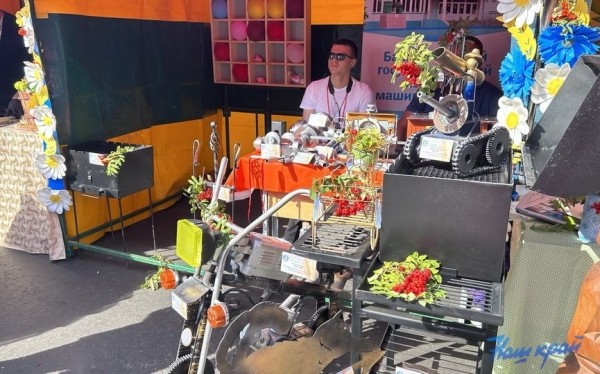 Ганцевичи встречают областные Дожинки. Фото и видео Ганцевичи встречают областные Дожинки. Фото и видео