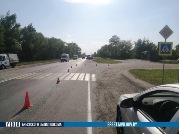 «Тормозная система не сработала». В Кобрине будут судить тракториста за ДТП с пострадавшим пешеходом