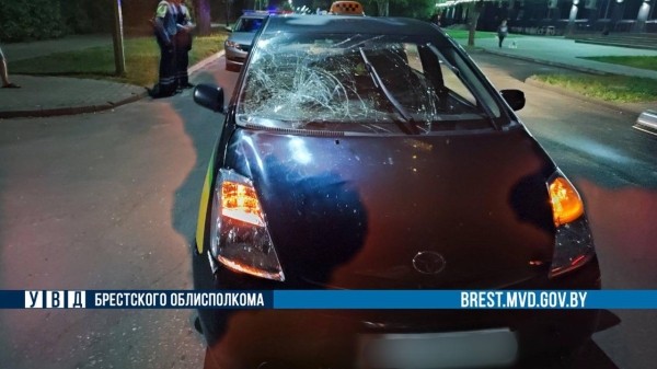 Легковушка сбила мужчину в Бресте