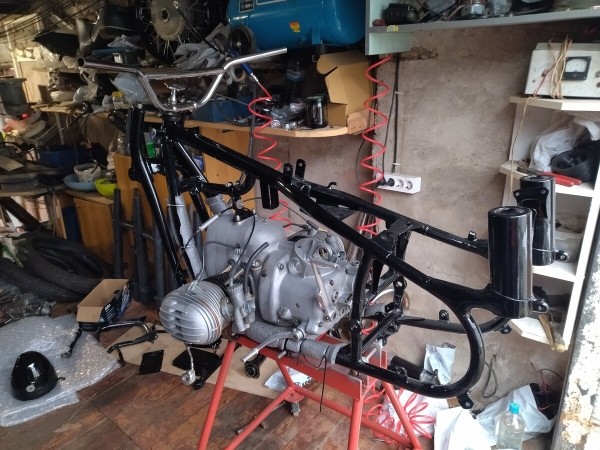 «Проблемой стала растаможка, ведь на раме шестизначный VIN». Белорус про восстановление мотоцикла BMW 1968 г. в.