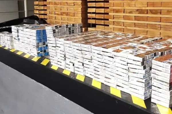 Белорус нашпиговал свою Audi сигаретами – более 1500 пачек извлекли из тайников