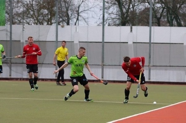 «Строитель» из Бреста единолично возглавляет турнирную таблицу в чемпионате Беларуси по хоккею на траве