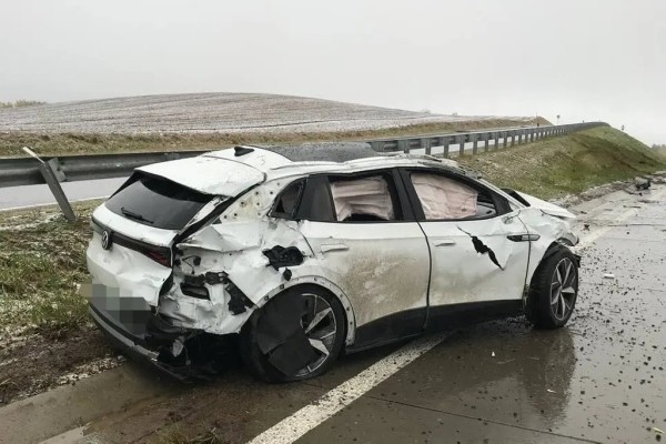 Страшное ДТП в Смолевичском районе: в аварии погибла маленькая девочка Страшное ДТП в Смолевичском районе: в аварии погибла маленькая девочка