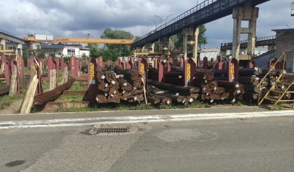 Работники строительного предприятия похитили свыше 460 тонн арматуры