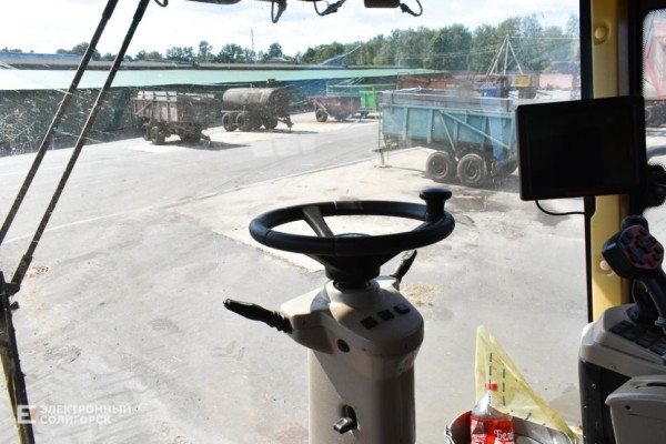 «Сама от себя не ожидала». История о том, директор сельского клуба сменила профессию и счастлива