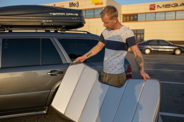 «Для меня она бесценна». Белорус восстановил 31-летний Mercedes-Benz (S124) до идеального состояния «Для меня она бесценна». Белорус восстановил 31-летний Mercedes-Benz (S124) до идеального состояния