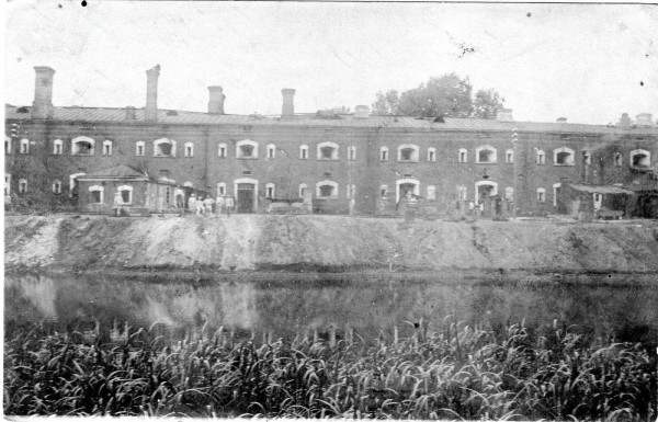 
                Оборонительная казарма цитадели крепости Брест-Литовск, 1915-1918 гг
            