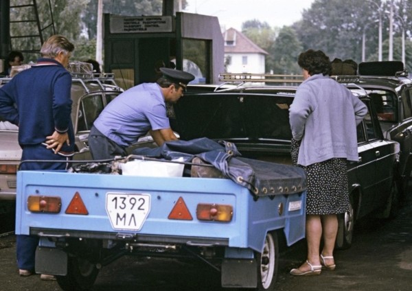 Пункт таможенного оформления «Варшавский мост». Брест, 1990-е
Пункт таможенного оформления «Варшавский мост». Брест, 1990-е
