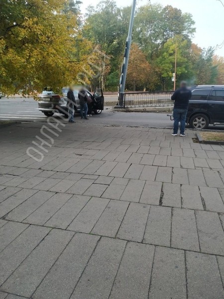 
                Читатель: Сегодня на Ленина в Бресте. Подробности неизвестны
            