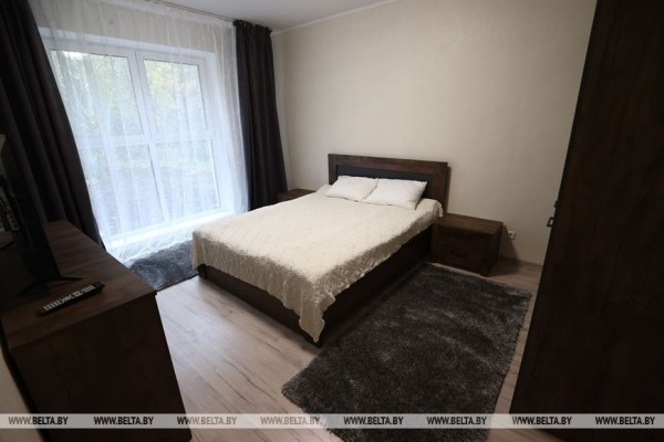 Лукашенко показали новый частный дом за 78 тысяч долларов. Смотрим, какой он Лукашенко показали новый частный дом за 78 тысяч долларов. Смотрим, какой он