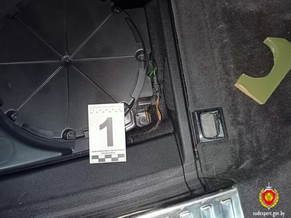 Вот что нашли в Lamborghini на границе в Бресте Вот что нашли в Lamborghini на границе в Бресте