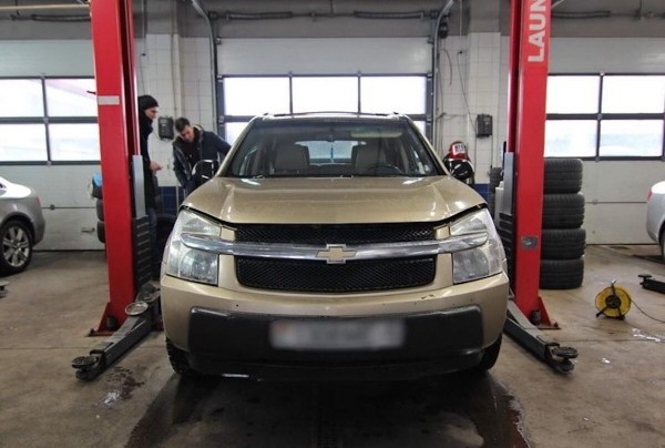 После ремонта на СТО автовладелец остался без документов на машину. Сервисмен: «Верну документы настоящему хозяину»