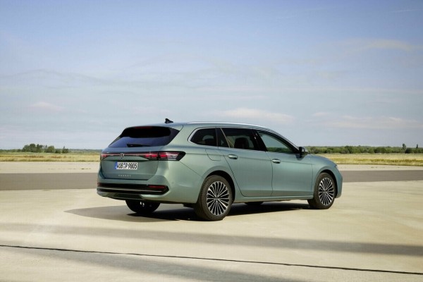 Volkswagen назвал цены на Passat девятого поколения