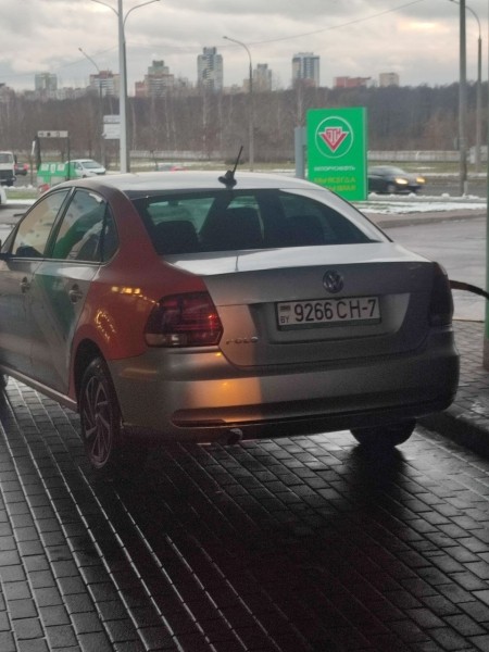 Когда ты у мамы самый хитрый. Водитель каршеринга пошел «против шерсти» в очереди на заправке Когда ты у мамы самый хитрый. Водитель каршеринга пошел «против шерсти» в очереди на заправке