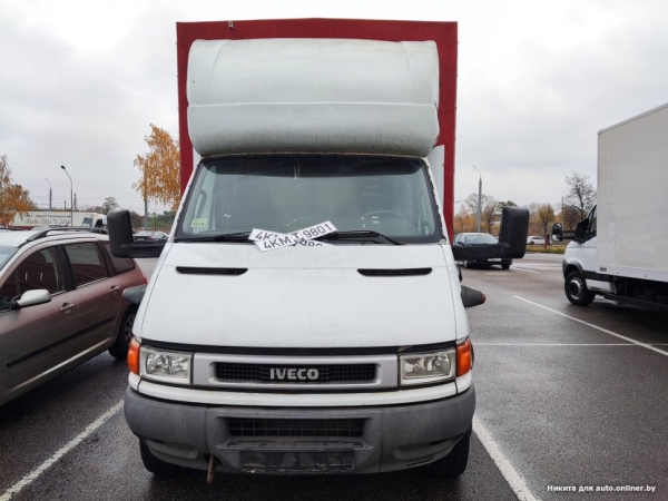 «Да, можно бросать в меня тапками». Белорус продал машину по счету-справке, теперь очень жалеет