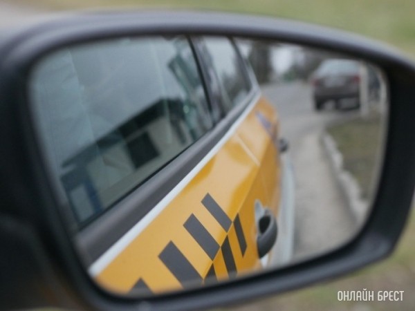 Власти решили, как будет работать такси от «Яндекса» в Беларуси