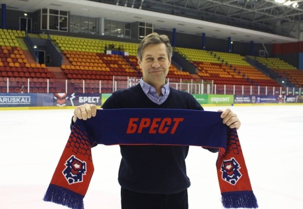 Определился новый главный тренер хоккейного клуба «Брест»