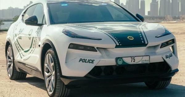 Топ-10 роскошных полицейских автомобилей Дубая