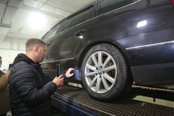 Белорус купил бензиновый VW Passat (B6) за $6 800. Проверили, стоил ли он своих денег