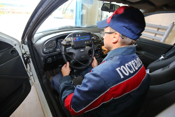 С декабря машины на «всесезонке» техосмотр не пройдут! Что еще нужно учесть перед посещением станции диагностики?