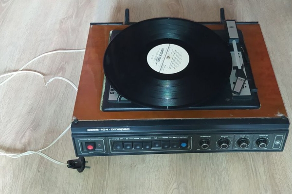 Застывшая история: белорус показал технику СССР, доставшуюся по наследству Застывшая история: белорус показал технику СССР, доставшуюся по наследству