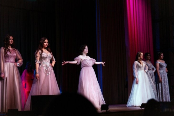 В Кобрине прошел конкурс грации и артистического мастерства «Мисс Весна – 2023» В Кобрине прошел конкурс грации и артистического мастерства «Мисс Весна – 2023»