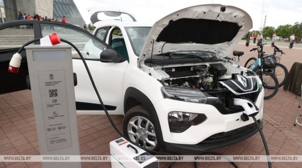 Рассказываем, о каких важных изменениях в ПДД нужно знать водителям и пешеходам Рассказываем, о каких важных изменениях в ПДД нужно знать водителям и пешеходам