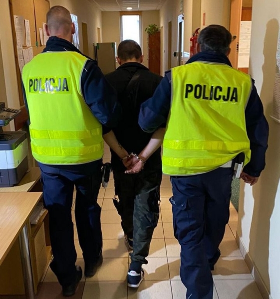 В Польше задержали жителя Гданьска, отобравшего машину у белоруса