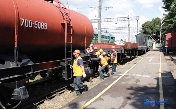 В музее железной дороги в Барановичах – новый экспонат весом 13 тонн