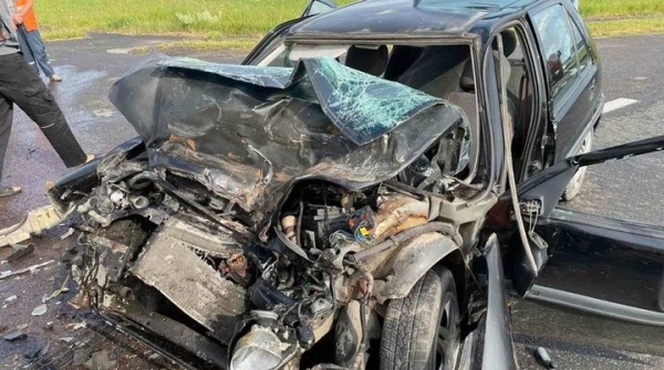 Машина дорожников столкнулась с легковушкой в Березовском районе. Стали известны подробности Машина дорожников столкнулась с легковушкой в Березовском районе. Стали известны подробности