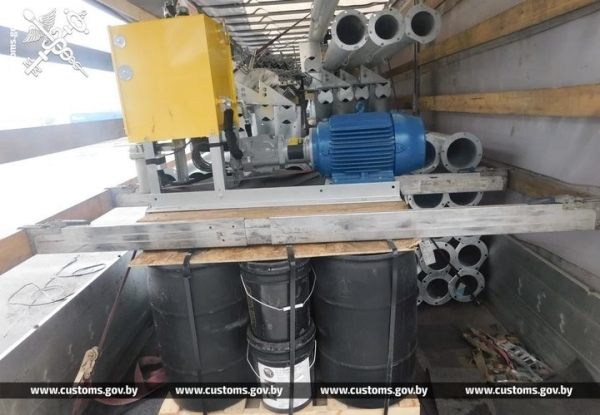 В Бресте таможенники выявили крупную партию товаров без документов