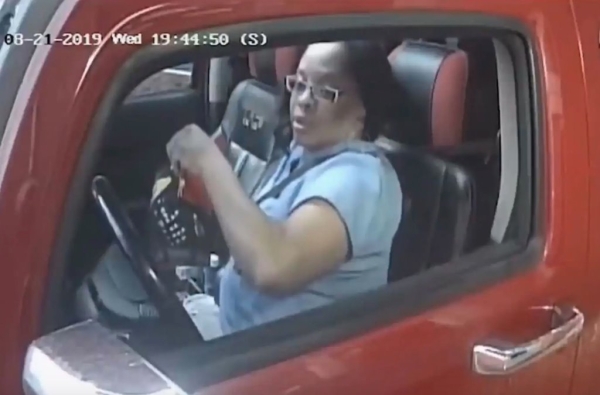 Восьмилетняя девочка, получившая ожог куриным наггетсом, получит от ресторана фастфуда компенсацию в $800 тысяч