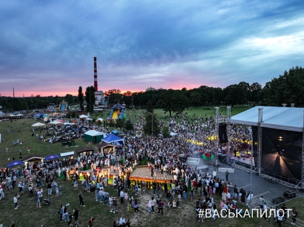 Праздник к 45-летию Ленинского района. Смотрите, как сегодня гулял Брест