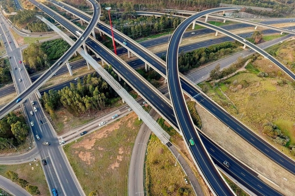 Без навигатора не соваться. 7 необычных автомобильных развязок мира Без навигатора не соваться. 7 необычных автомобильных развязок мира