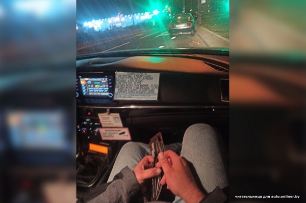 Таксист за 15 минут заработал на семье с детьми 40 рублей Таксист за 15 минут заработал на семье с детьми 40 рублей