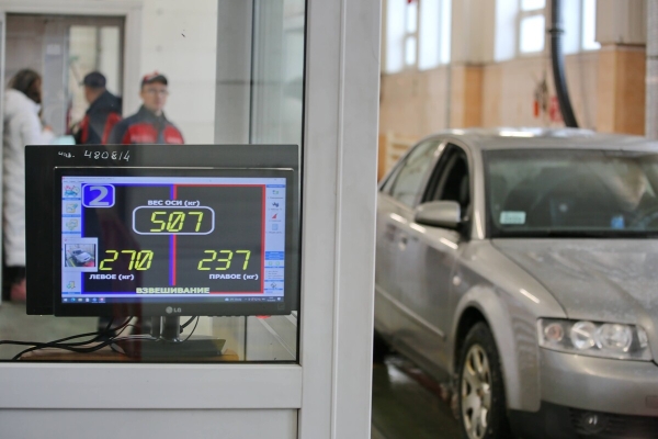 Нет катализатора — нет «дозвола». Как водители проходят техосмотр по новым правилам