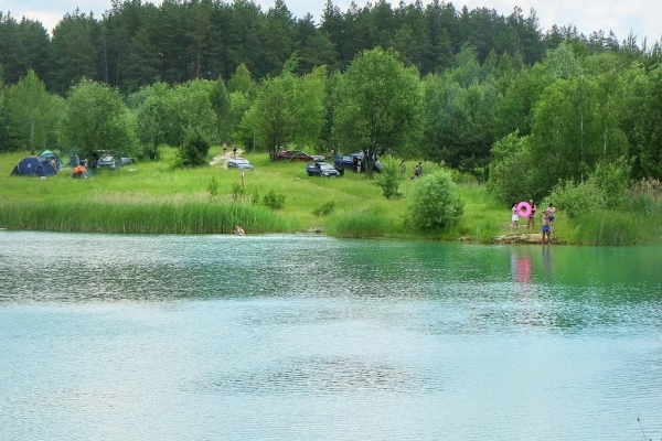 Отдых на белорусских Мальдивах — чем сейчас привлекают меловые карьеры