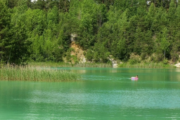 Отдых на белорусских Мальдивах — чем сейчас привлекают меловые карьеры