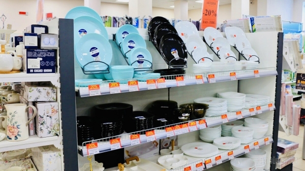 ТРИ ЭТАЖА ТОВАРОВ ДЛЯ ВСЕЙ СЕМЬИ! Детские игрушки и развлечения, канцтовары, женская, мужская, детская одежда и обувь в «Детском мире» на Советской ТРИ ЭТАЖА ТОВАРОВ ДЛЯ ВСЕЙ СЕМЬИ! Детские игрушки и развлечения, канцтовары, женская, мужская, детская одежда и обувь в «Детском мире» на Советской