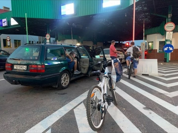 Правительство запретило вывозить из Беларуси некоторые промтовары